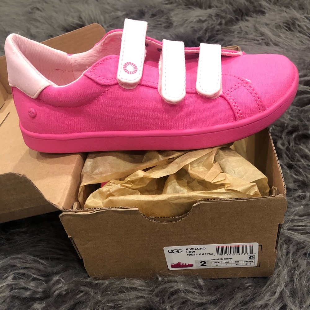 New UGG pink Sneakers for girl size 2.